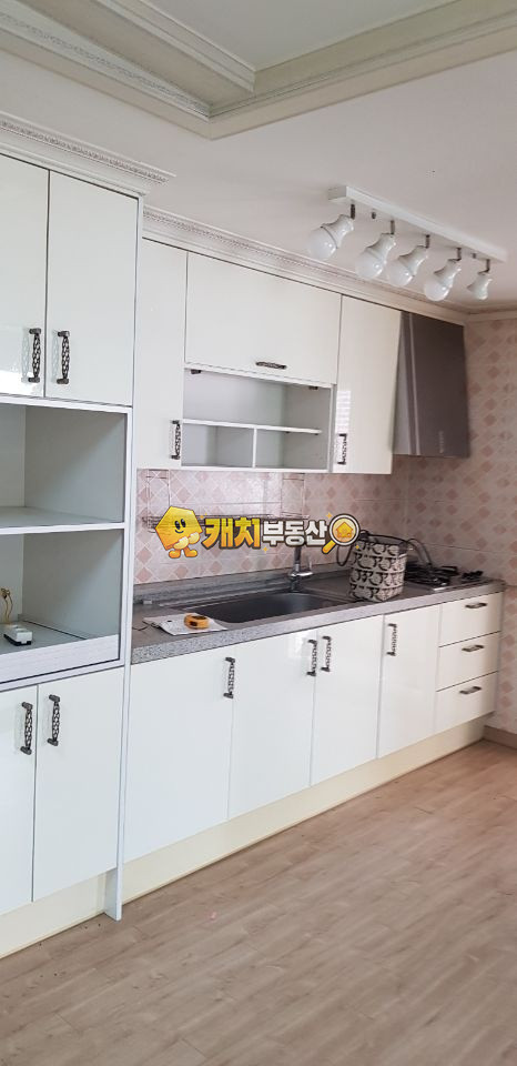 경기 안산상록구 부곡동 캐치 l 구옥 l 28900 l 건물명없음 4층 l 쓰리룸 매매 매물번호 32073 사진 3