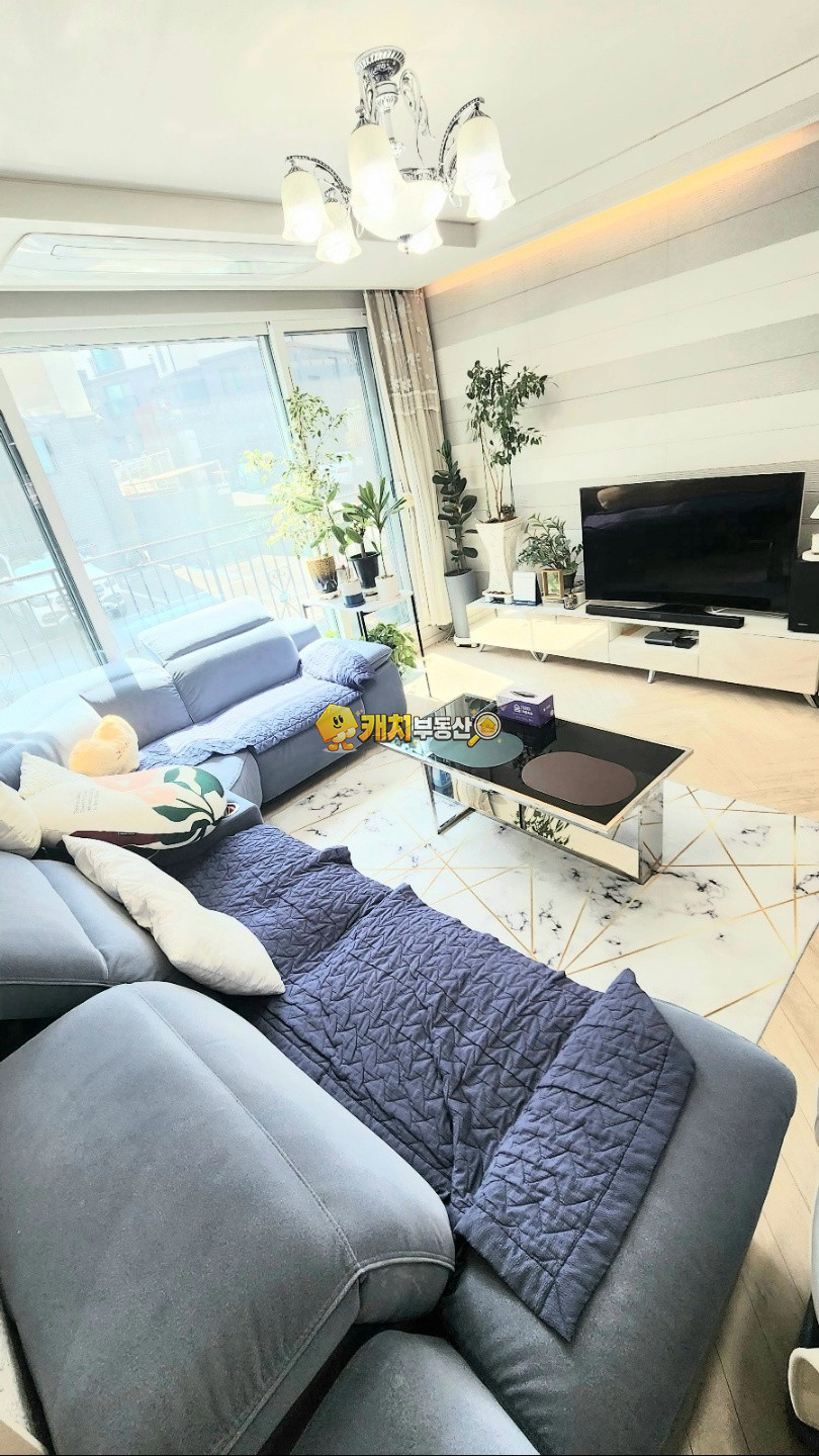 경기 고양일산동구 식사동 캐치 l 준신축 l 27746 l 헤리티지 1층 l 쓰리룸 매매 매물번호 32080 사진 3