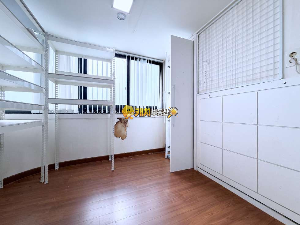 서울 종로구 구기동 캐치 l 구옥 l 35997 l 힐탑빌라 지층 l투룸 매매 매물번호 31457 사진 5