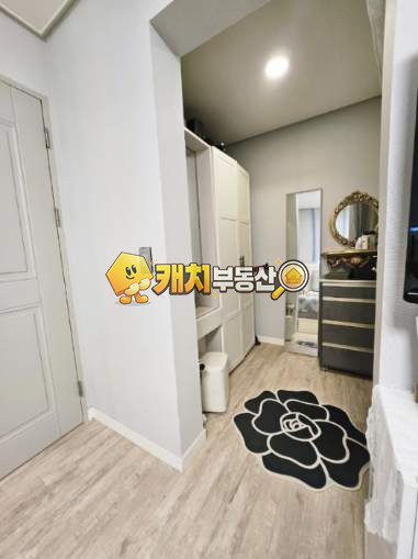 경기 남양주시 화도읍 가곡리 캐치 l 준신축 l 31489 l 웨이크힐즈타운하우스 1층 l 쓰리룸 테라스 매매 매물번호 32107 사진 8