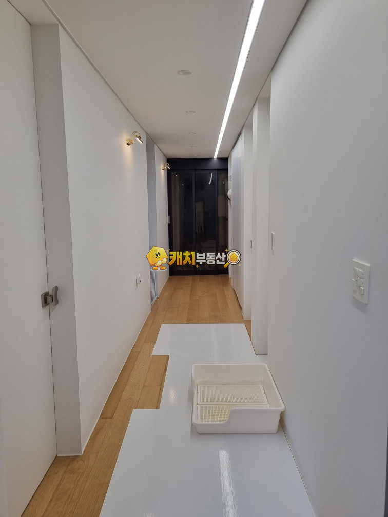 경기 파주시 야당동 캐치 l 준신축 l 31419 l 엘씨엘로 3층 l 쓰리룸 매매 매물번호 32108 사진 4