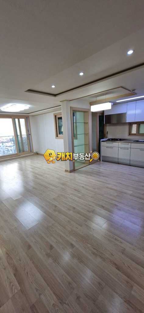 경기 파주시 야당동 캐치 l 구옥 l 26619 l 가림빌라 1층 l 쓰리룸 테라스 l 갭투자 매매 매물번호 32133 사진 1