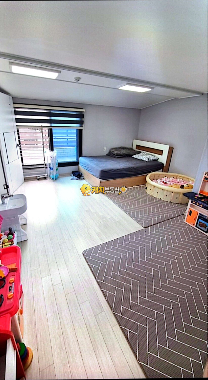 경기 파주시 금촌동 캐치 l 준신축 l 26935 l 써밋빌리지 4층 l 포룸 복층테라스 매매 매물번호 32136 사진 3