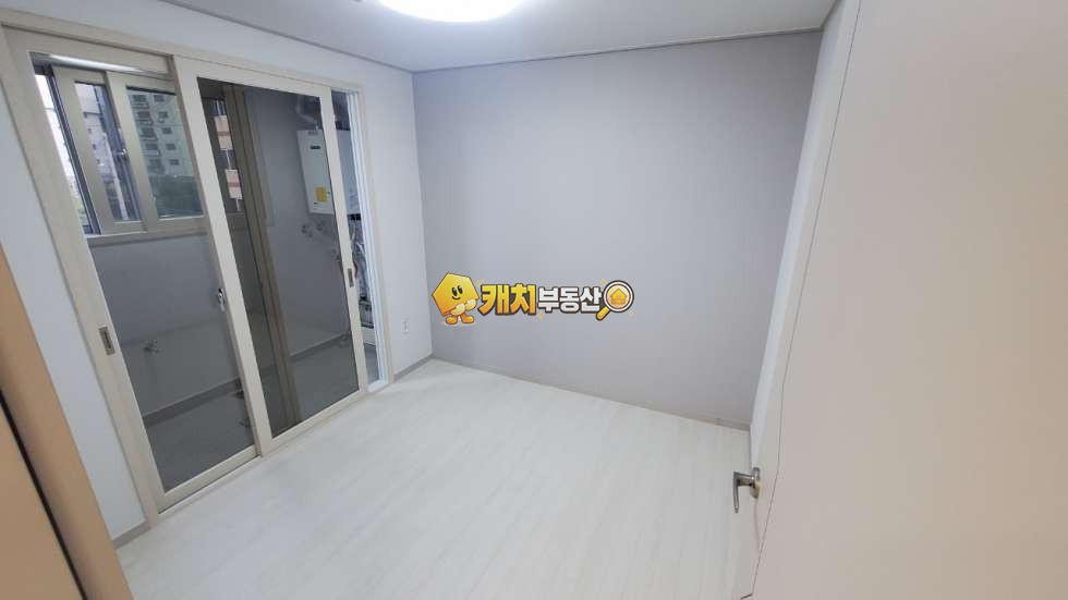 경기 수원권선구 세류동 캐치 l 구옥 l 26760 l 더쉼캐슬 3층 l 쓰리룸 l 갭투자 매매 매물번호 32148 사진 4