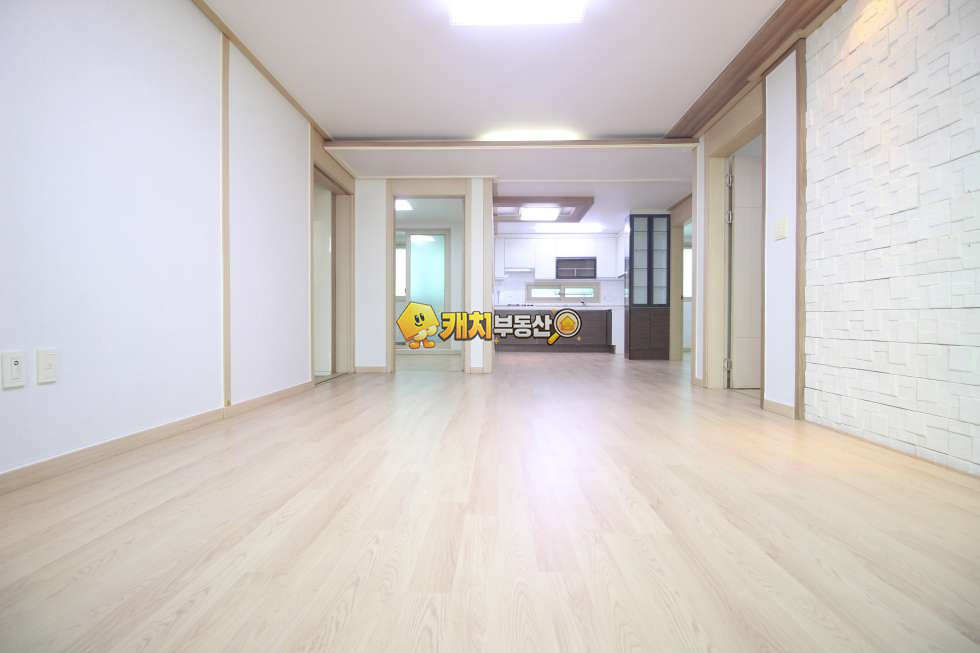 경기 김포시 통진읍 도사리 캐치 l 구옥 l 20376 l 현대파크 2층 l 쓰리룸 l 갭투자 매매 매물번호 32149 사진 4