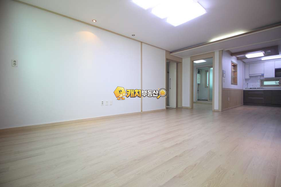 경기 김포시 통진읍 도사리 캐치 l 구옥 l 20376 l 현대파크 2층 l 쓰리룸 l 갭투자 매매 매물번호 32149 사진 5