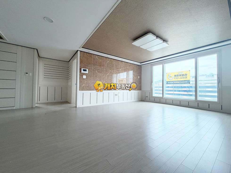 경기 고양덕양구 내유동 캐치 l 준신축 l 27619 l 내유펜타곤 4층 l 쓰리룸 매매 매물번호 32015 사진 2