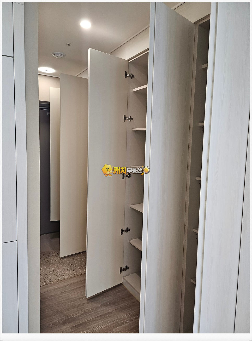 경기 용인수지구 풍덕천동 캐치 l 구옥 l 36433 l 이편한세상수지 l 1.5룸 매매 매물번호 32195 사진 2