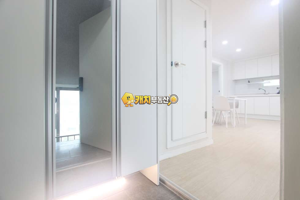 인천 미추홀구 학익동 캐치 l 구옥 l 26197 l 현대주택 4층 l 쓰리룸 l 갭투자 매매 매물번호 32202 사진 9