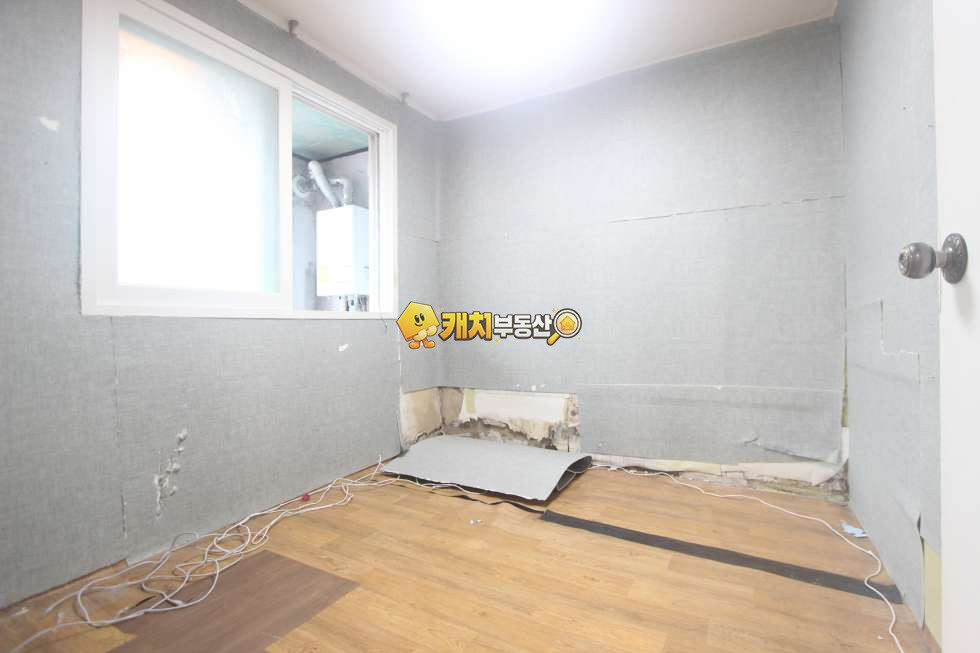인천 미추홀구 용현동 캐치 l 구옥 l 29643 l 서흥주택 2층 l 쓰리룸 매매 매물번호 32207 사진 10
