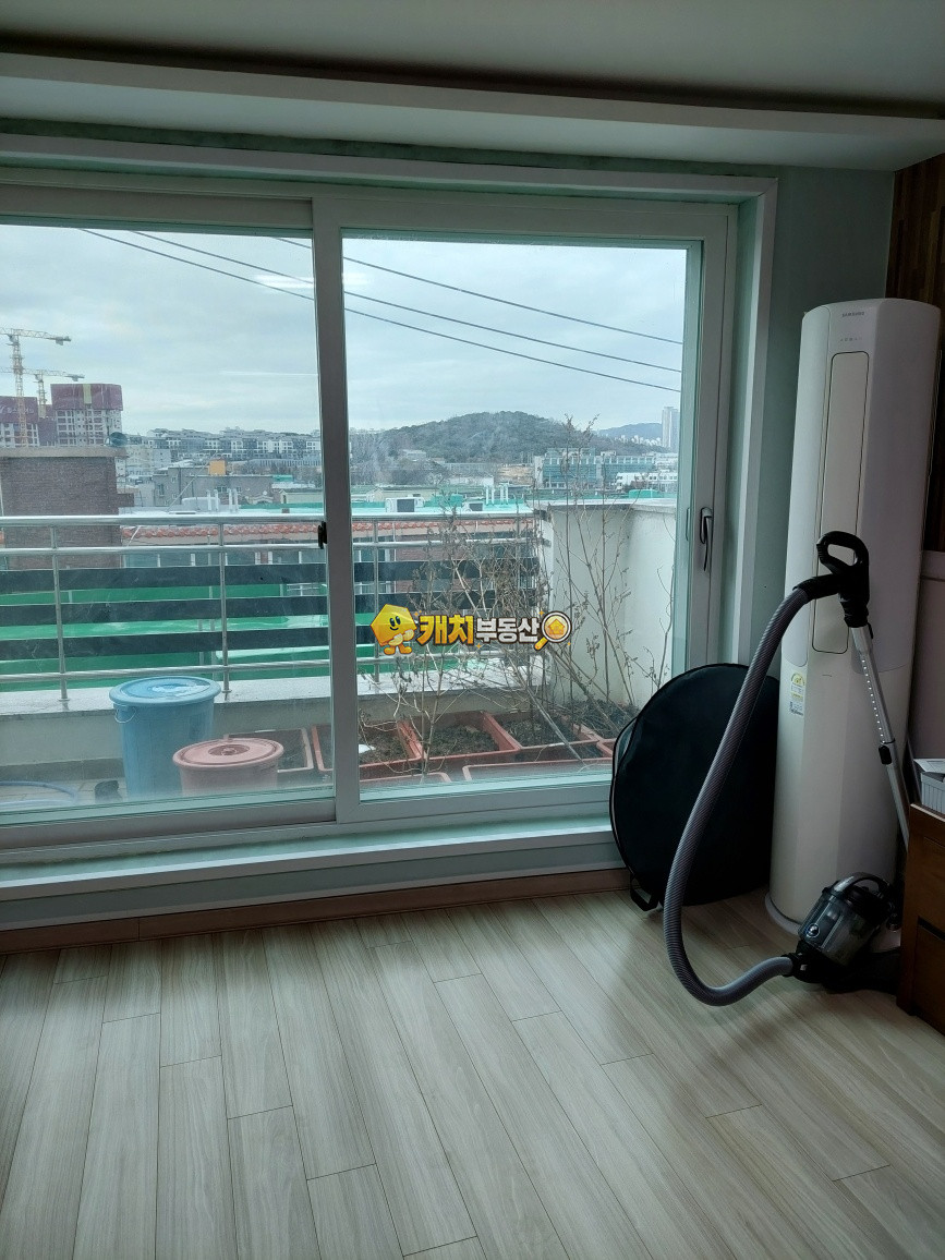 경기 수원권선구 서둔동 캐치 l 준신축 l 28858 l 빌리브 4층 l 쓰리룸 매매 매물번호 32209 사진 1