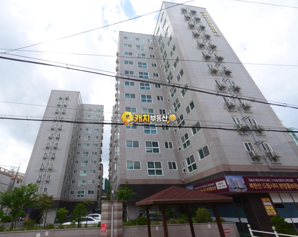 서울 도봉구 창동 캐치 l 구옥 l 22674 l 북한산드림시티 10층 l 투룸 l 갭투자 매매 매물번호 32214 사진 1