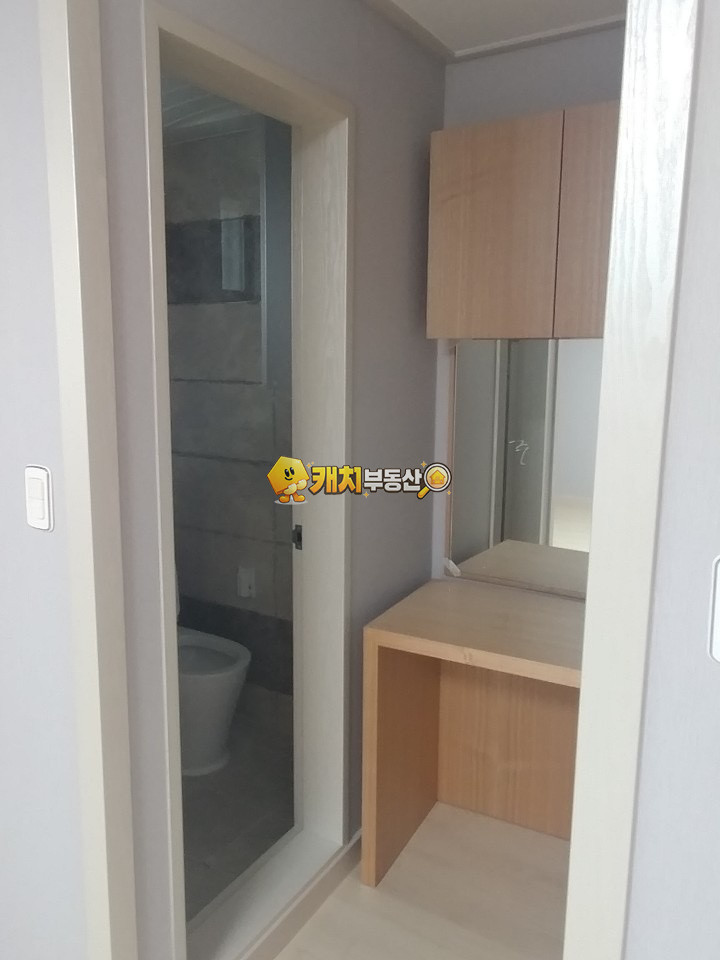 경기 고양덕양구 내유동 캐치 l 준신축 l 27893 l 메이플 2층 l 쓰리룸 매매 매물번호 32233 사진 5