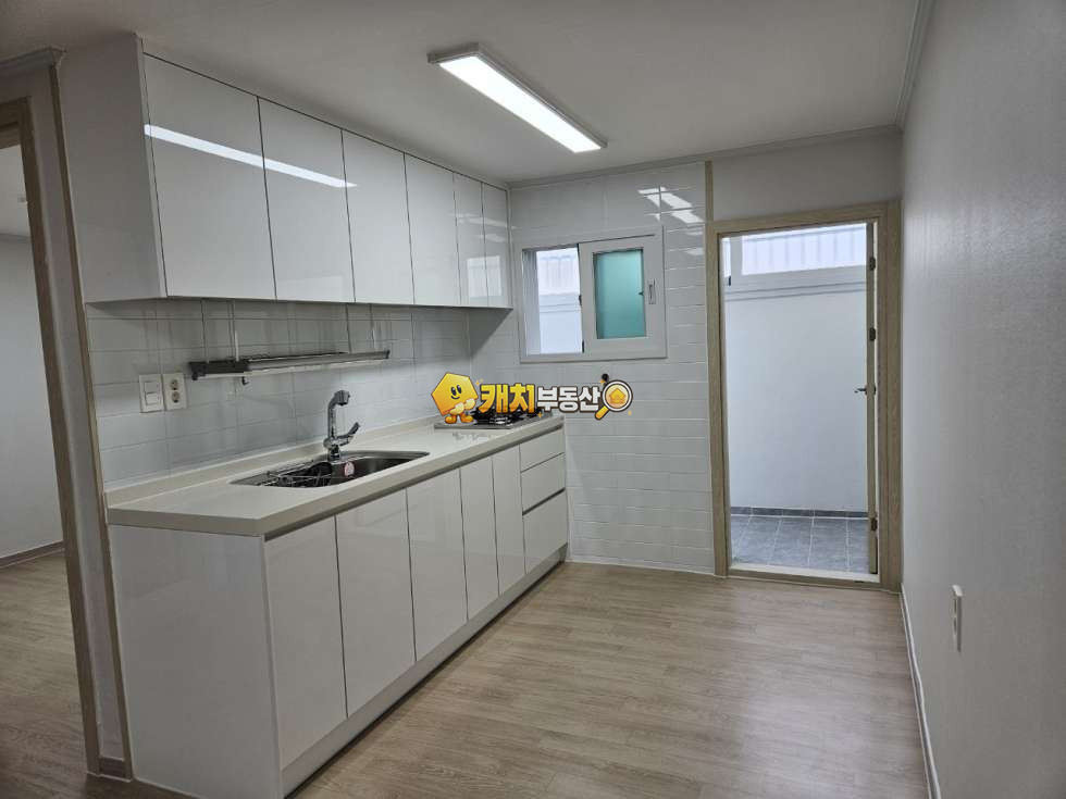 서울 성북구 성북동 캐치 l 구옥 l 31952 l 이화빌라 지층 l 투룸 매매 매물번호 32306 사진 1