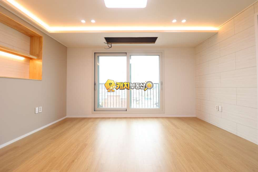 경기 화성만세구 팔탄면 구장리 캐치 l 신축 l 26636 l 양지 l 쓰리룸 테라스 분양 매물번호 32314 사진 4
