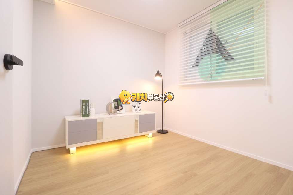 경기 화성만세구 팔탄면 구장리 캐치 l 신축 l 26635 l 아르떼 l 쓰리룸 매매 매물번호 30914 사진 18