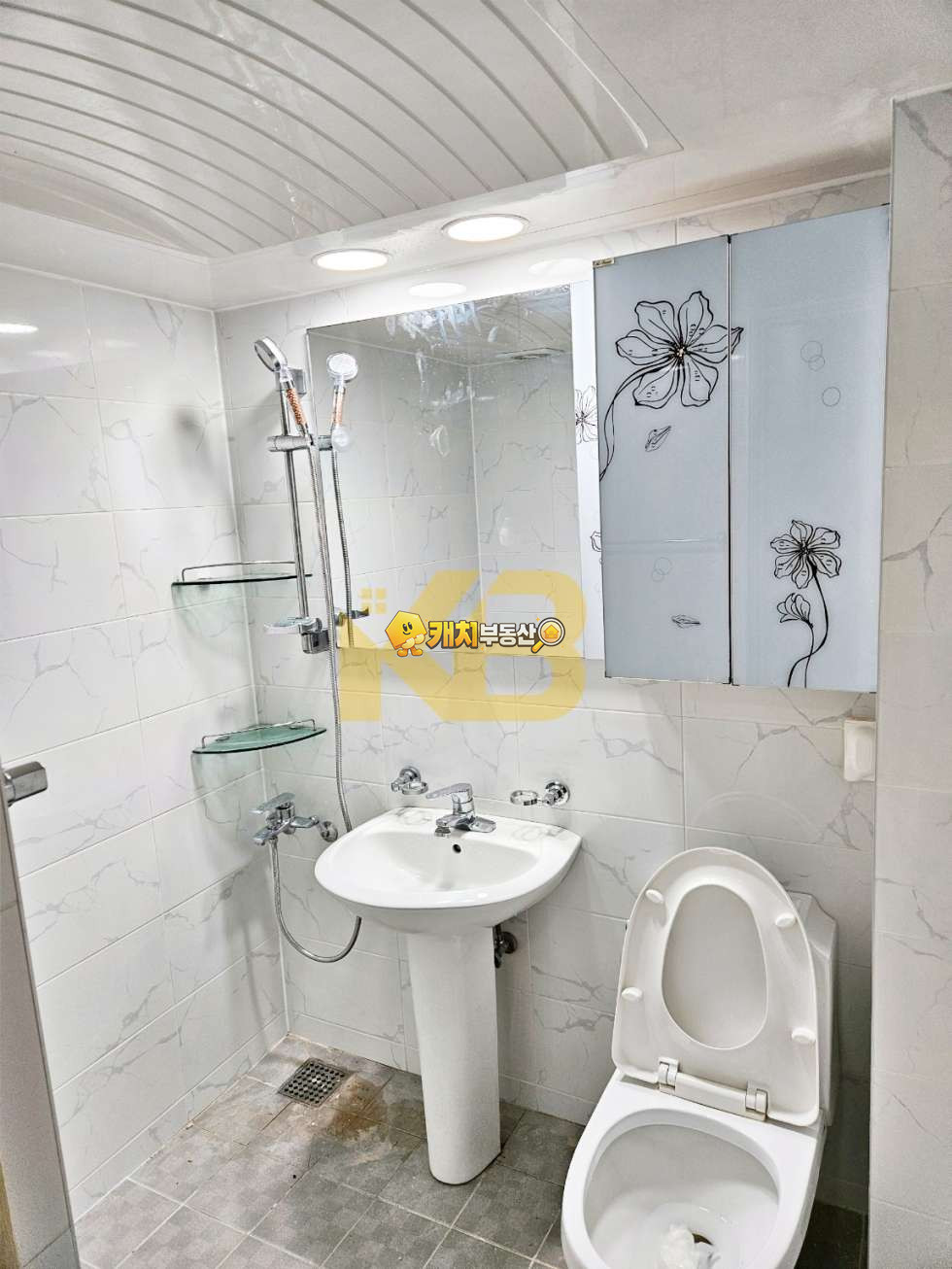 인천 미추홀구 숭의동 캐치 l 구옥 l 25828 l 디아이빌 5층 l 쓰리룸 매매 매물번호 32079 사진 10