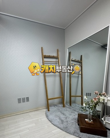 서울 금천구 시흥동 캐치 l 준신축 l 30554 l 해강하우스2 4층 l 투룸 매매 매물번호 32371 사진 4