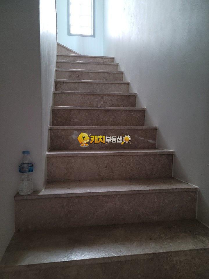 경기 용인처인구 모현읍 능원리 캐치 l 구옥 l 31177 l 퀸즈하임 l 복층 테라스 매매 매물번호 32426 사진 9