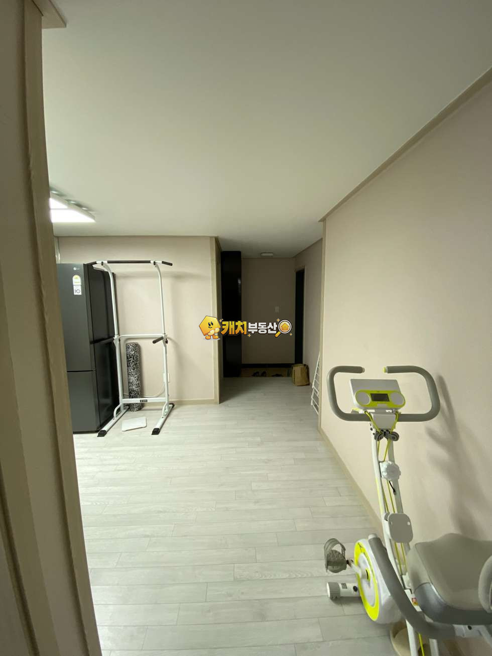 경기 남양주시 화도읍 묵현리 캐치 l 준신축 l 31443 l 효성아트빌 4층 l 투룸 매매 매물번호 32461 사진 3