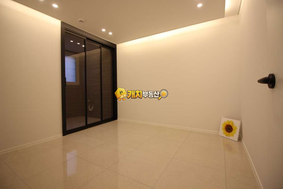 경기 안산단원구 선부동 캐치 l 구옥 l 23748 l 나인원 l 쓰리룸 l 매매 매물번호 32469 사진 6