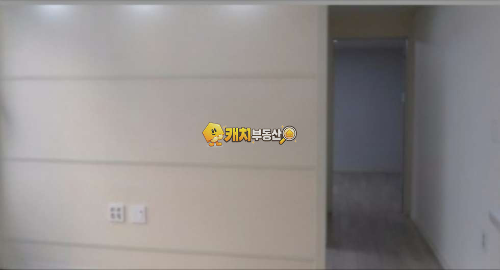인천 서해구 검암동 캐치 l 구옥 l 27332 l 자연마을 5층 l 쓰리룸 매매 매물번호 32492 사진 2
