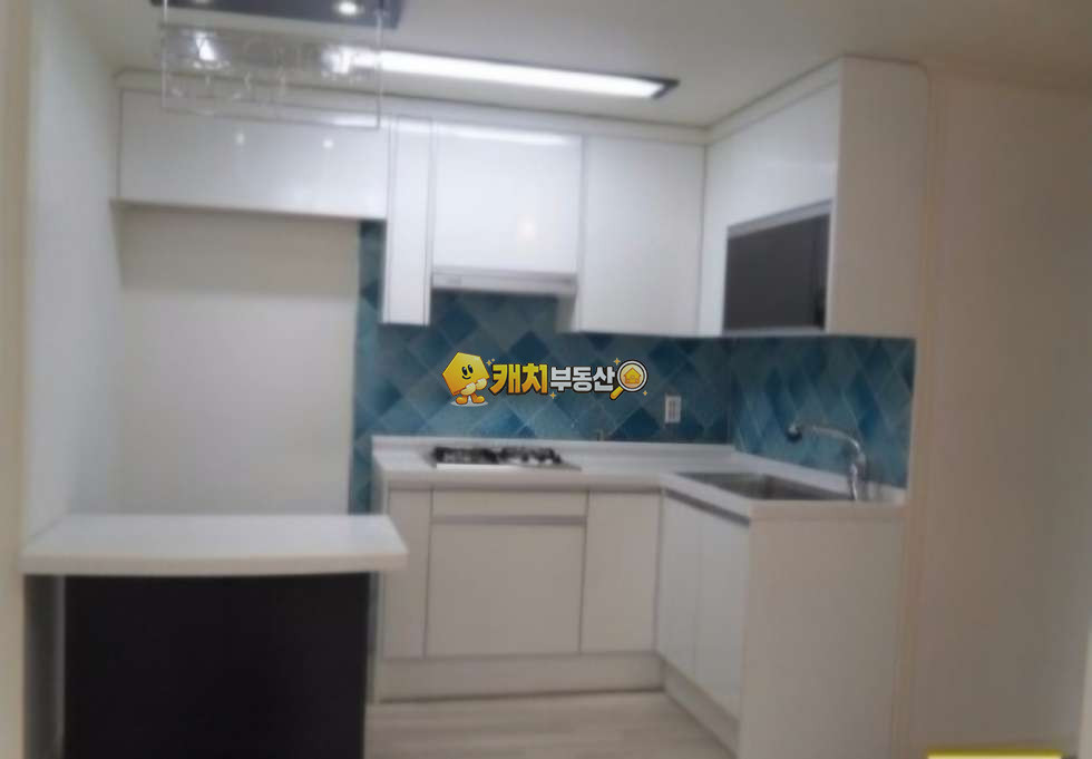 인천 서해구 검암동 캐치 l 구옥 l 27332 l 자연마을 5층 l 쓰리룸 매매 매물번호 32492 사진 3