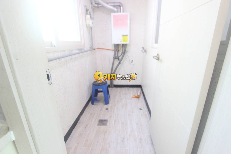 경기 김포시 하성면 마곡리 캐치 l 구옥 l 35891 l 미앤느빌 3층 l 쓰리룸 매매 매물번호 31279 사진 4