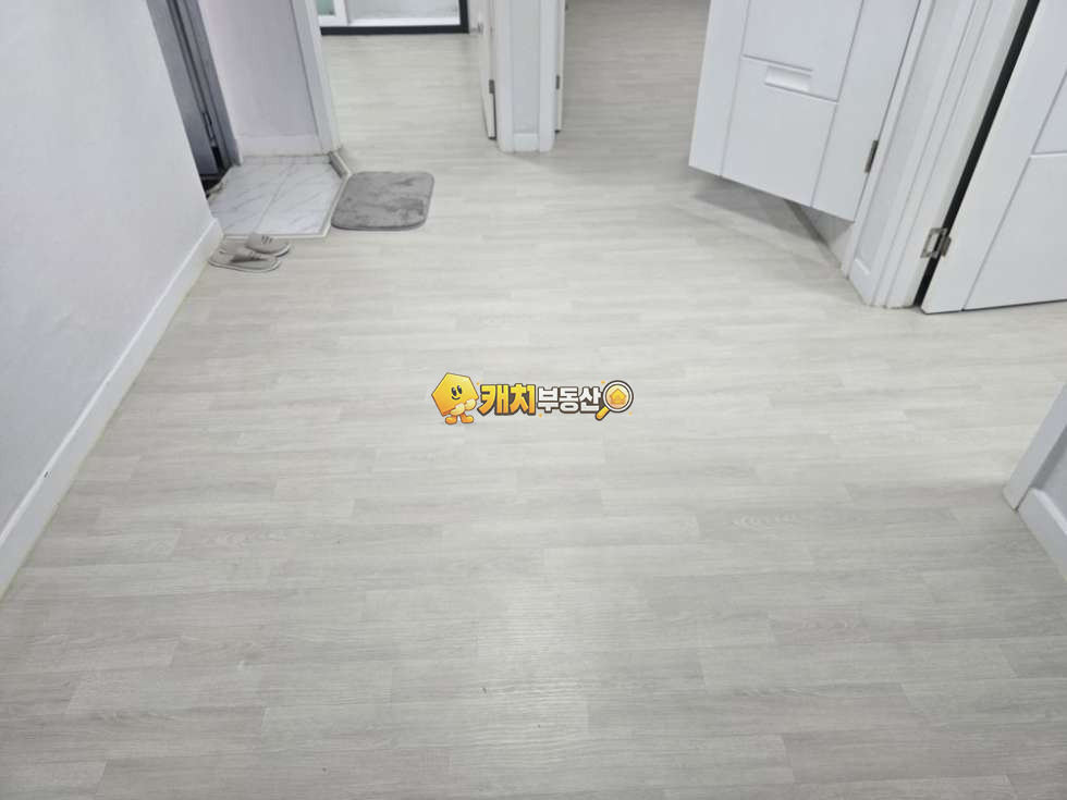 인천 서해구 석남동 캐치 l 구옥 l 30506 l 신성빌라 l 쓰리룸 매매 매물번호 32851 사진 2