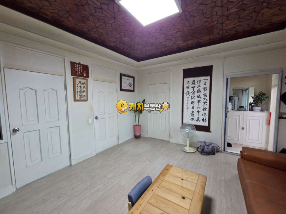 경기 평택시 팽성읍 두리 캐치 l 구옥 l 32781 l 두리 2층단독주택 l 복층 테라스 매매 매물번호 33031 사진 4