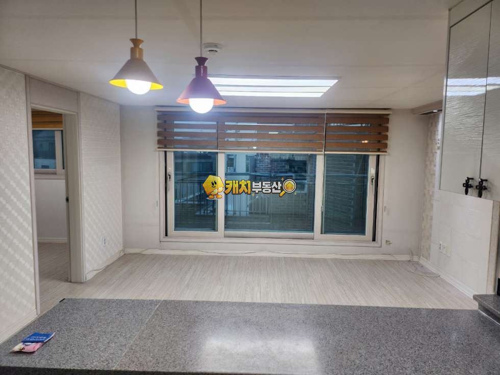 경기 평택시 팽성읍 객사리 캐치 l 구옥 l 32824 l 미래탑스빌 l 복층 테라스 매매 매물번호 33033 사진 2