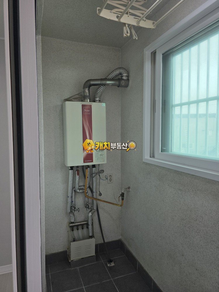 경기 고양일산동구 성석동 캐치 l 구옥 l 33110 l 플로체 l 쓰리룸 매매 매물번호 33050 사진 1