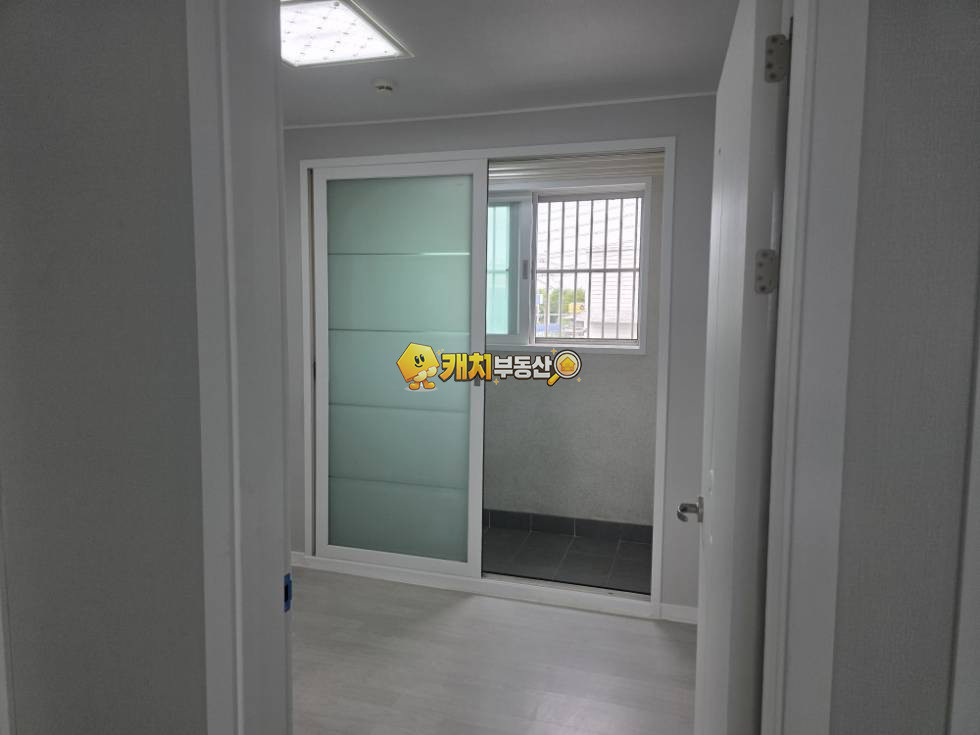 경기 고양일산동구 성석동 캐치 l 구옥 l 33110 l 플로체 l 쓰리룸 매매 매물번호 33050 사진 3