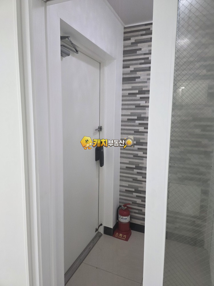 경기 고양일산동구 성석동 캐치 l 구옥 l 33110 l 플로체 l 쓰리룸 매매 매물번호 33050 사진 10