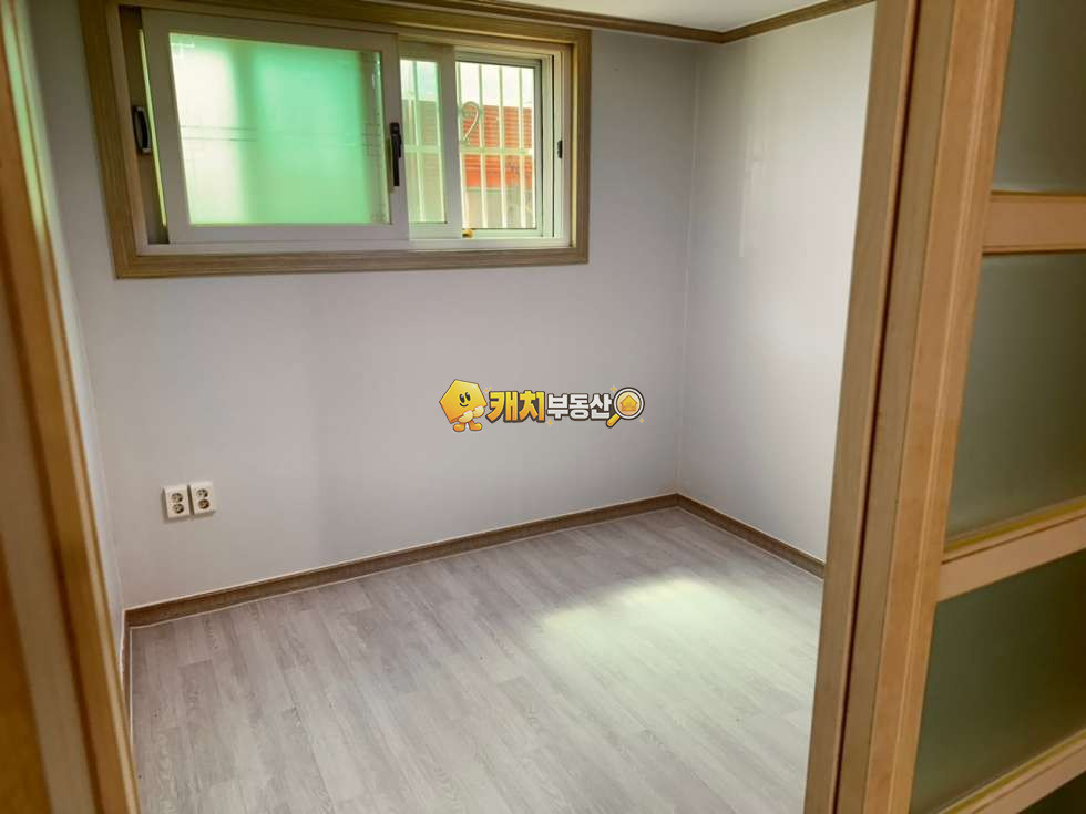 경기 수원팔달구 인계동 캐치 l 구옥 l 32225 l 산호하이츠 l 쓰리룸 매매 매물번호 33144 사진 8